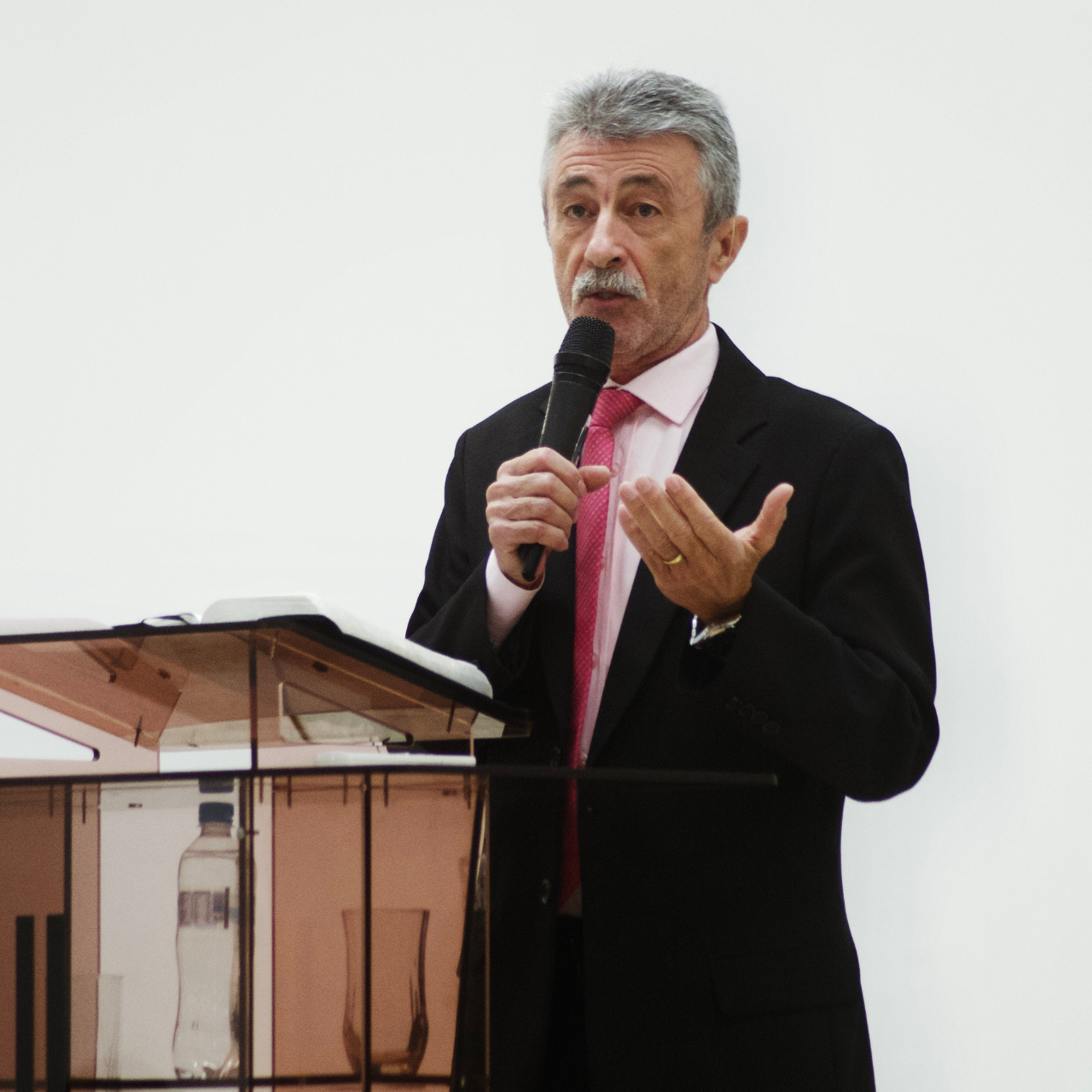 Rev. Lenoir Argentil Alves